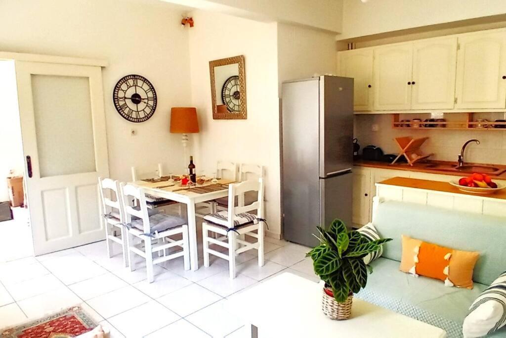 Villa Duka'S Gardenhouse Città di Skopelos Esterno foto